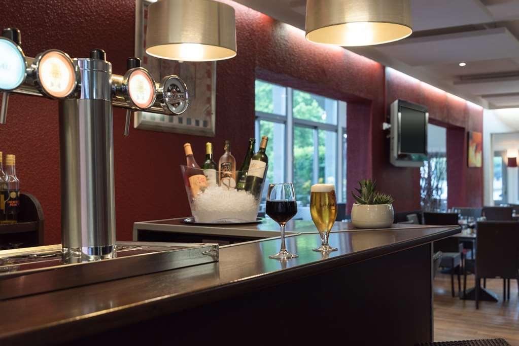 Sure Hotel By Best Western Biarritz Aeroport Anglet Restaurant photo
