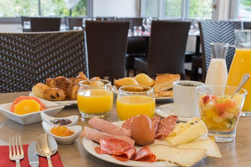 Sure Hotel By Best Western Biarritz Aeroport Anglet Restaurant photo